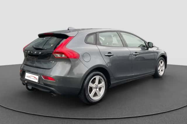 Volvo V40 (2012) thumbnail 5