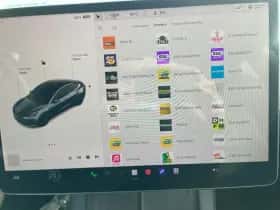 Tesla Model 3 (2018) thumbnail 16