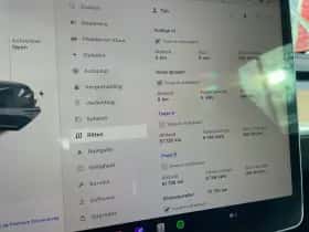 Tesla Model 3 (2018) thumbnail 17