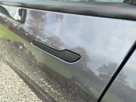Tesla Model 3 (2018) thumbnail 25