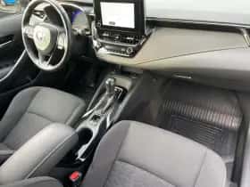 Toyota Corolla (2019) thumbnail 2