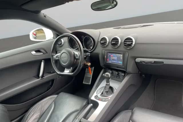 Audi TT (2006) thumbnail 2