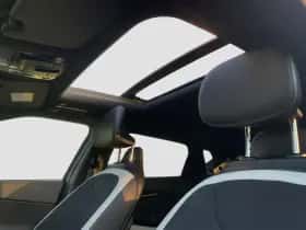 Kia EV6 (2021) thumbnail 3
