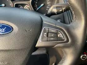 Ford Focus (2015) thumbnail 13