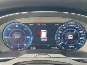 Volkswagen Passat (2016) thumbnail 13