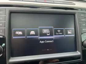 Volkswagen Passat (2016) thumbnail 18