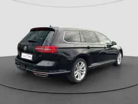 Volkswagen Passat (2016) thumbnail 6