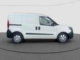 Fiat Doblò (2019) thumbnail 2