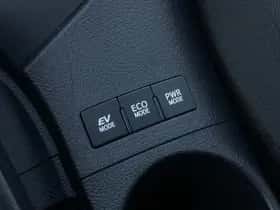 Toyota Auris (2017) thumbnail 15