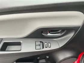 Toyota Yaris (2020) thumbnail 7