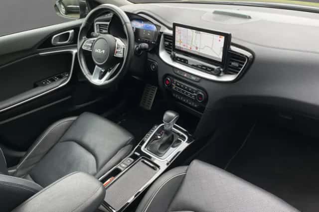 Kia Ceed Sportswagon (2020) thumbnail 2