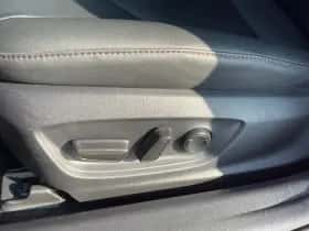 Toyota Camry (2020) thumbnail 23