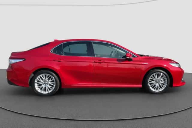 Toyota Camry (2020) thumbnail 5