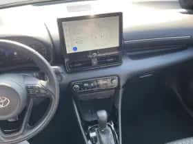 Toyota Yaris (2024) thumbnail 15