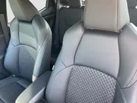 Toyota Yaris (2024) thumbnail 3