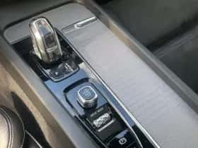 Volvo XC60 (2018) thumbnail 21