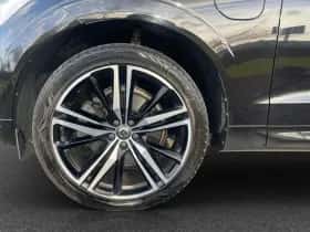 Volvo XC60 (2018) thumbnail 33