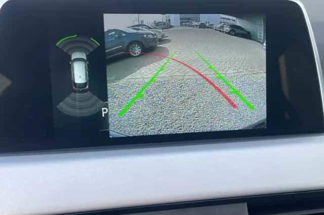 BMW X1 (2018) thumbnail 3