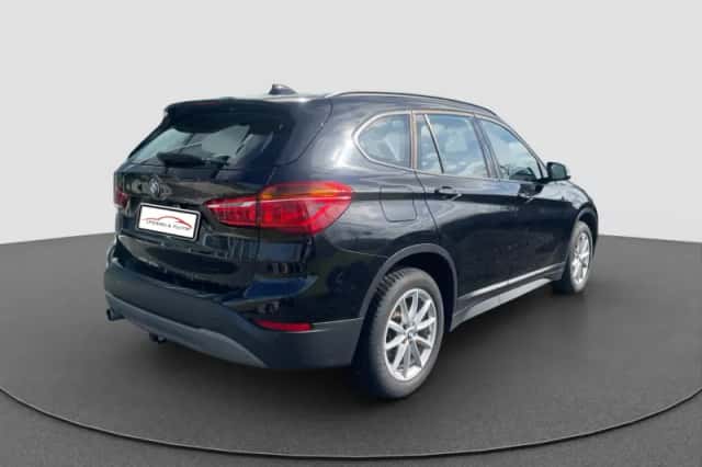 BMW X1 (2018) thumbnail 5