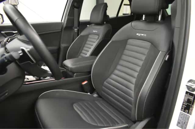 Kia Sportage (2022) thumbnail 3