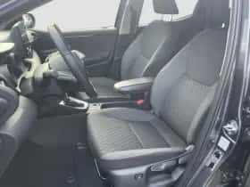 Toyota Yaris (2020) thumbnail 11