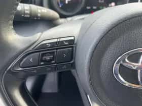 Toyota Yaris (2020) thumbnail 19