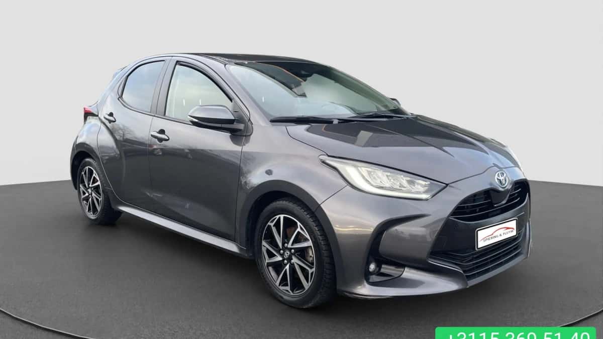 Toyota Yaris (2020) — foto 1