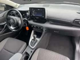 Toyota Yaris (2020) thumbnail 16