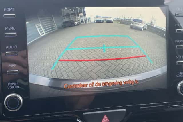 Toyota Yaris (2020) thumbnail 6
