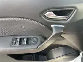Renault Captur (2021) thumbnail 9