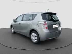 Toyota Verso thumbnail 8