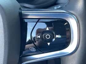 Polestar 2 (2020) thumbnail 25
