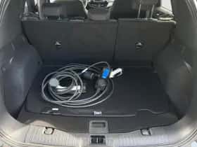 Ford Kuga (2019) thumbnail 22