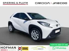Toyota Aygo X (2022) thumbnail 1