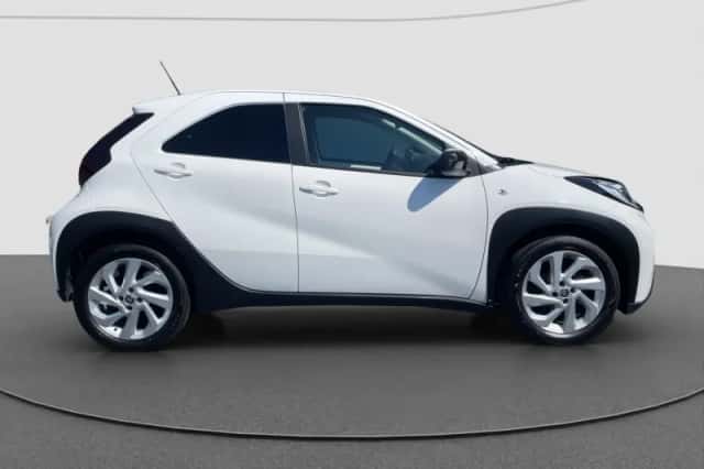Toyota Aygo X (2022) thumbnail 6