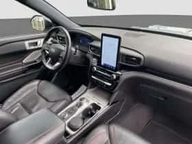 Ford Explorer (2020) thumbnail 2