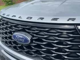 Ford Explorer (2020) thumbnail 30