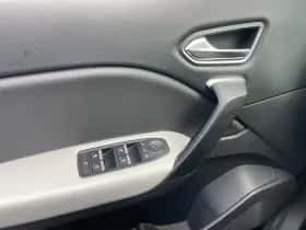 Renault Captur (2019) thumbnail 9