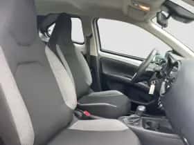 Toyota Aygo X (2022) thumbnail 14