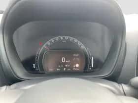 Toyota Aygo X (2022) thumbnail 10