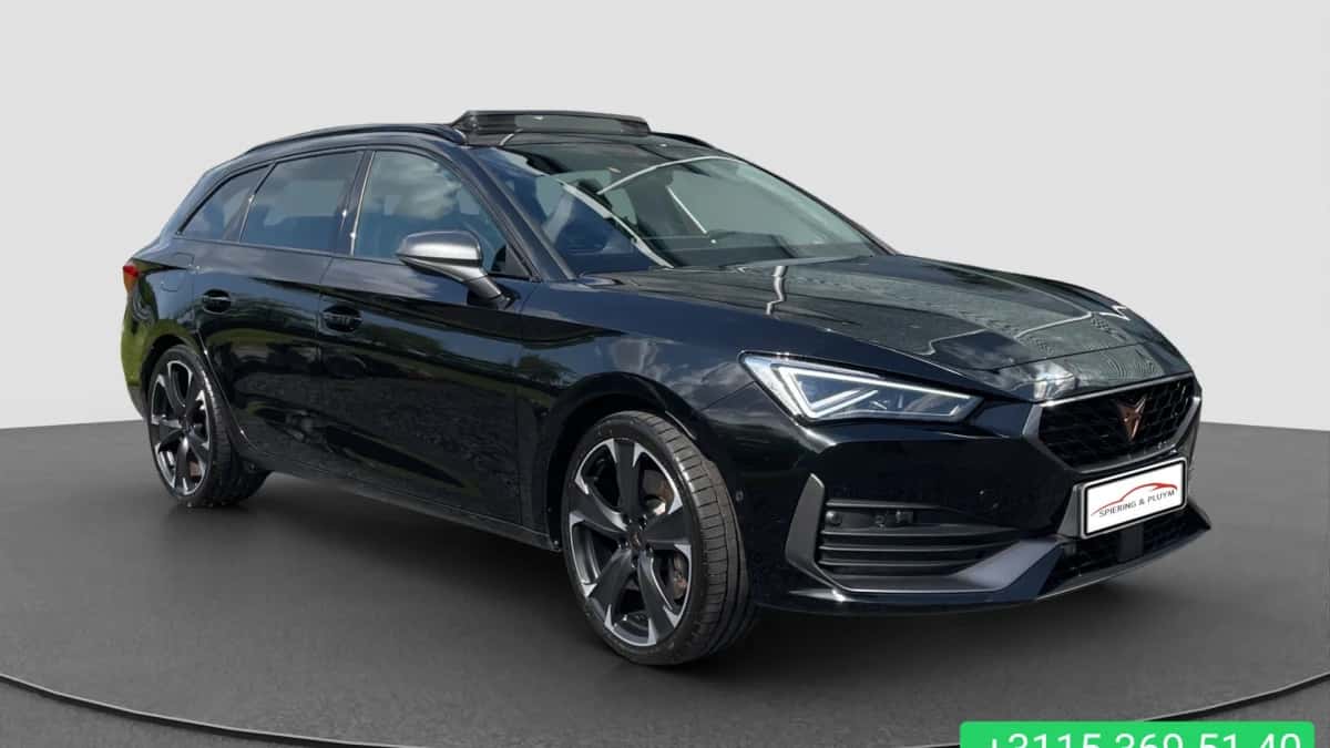 CUPRA Leon Sportstourer (2023) — foto 1