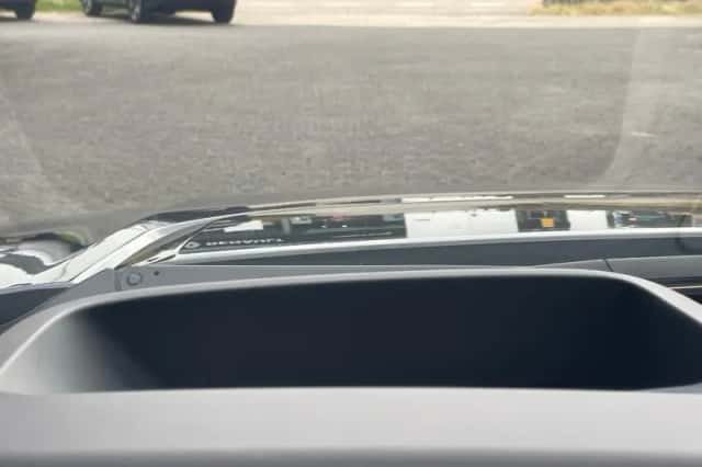 Land Rover Discovery Sport (2020) thumbnail 6