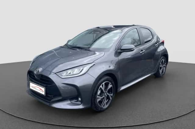 Toyota Yaris (2025) thumbnail 4