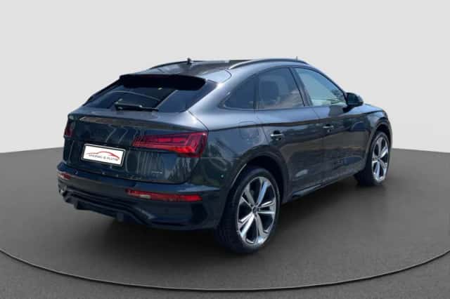Audi Q5 (2021) thumbnail 6