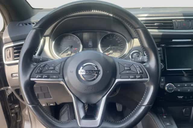 Nissan Qashqai (2018) thumbnail 4