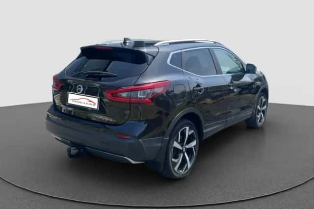 Nissan Qashqai (2018) thumbnail 5