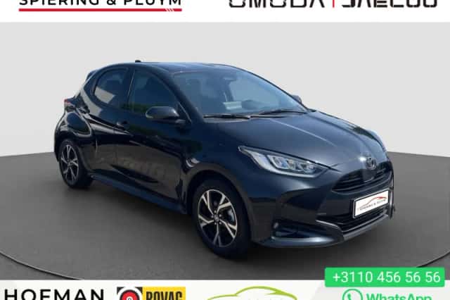 Toyota Yaris (2025) thumbnail 1