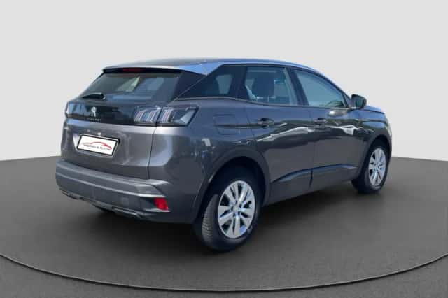 Peugeot 3008 (2021) thumbnail 4