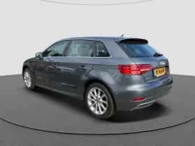 Audi A3 (2016) thumbnail 2