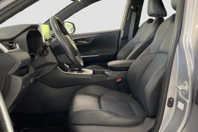 Toyota RAV4 (2019) thumbnail 15